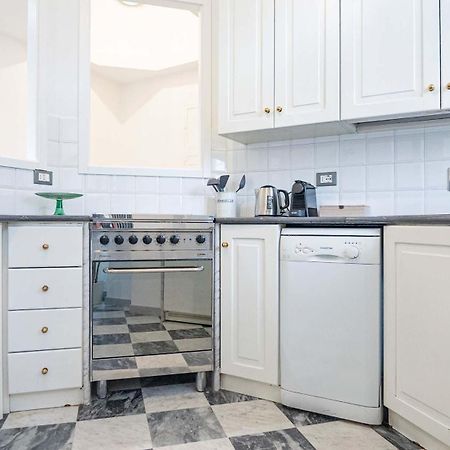 Colonna Guest House Rome Bagian luar foto